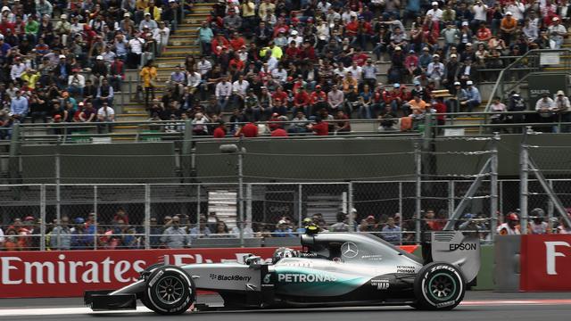 Dimanche, 120'000 personnes prendront place autour du circuit mexicain. [Yuri Cortez]