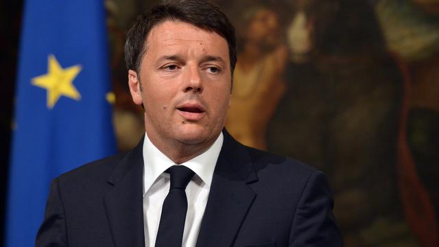 "Si on ne parvient pas à régler le problème à la racine, on ne réussira jamais à le résoudre", a affimé le chef de gouvernement italien Matteo Renzi, appelant à lutter contre les passeurs en Méditerranée. Rome, le 19 avril 2015.