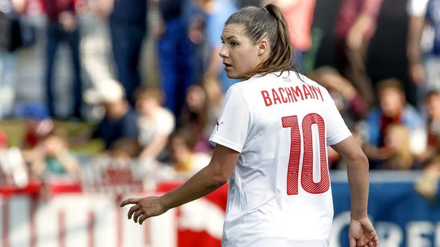 Ramona Bachmann tourne le dos au championnat suédois pour la Bundesliga. [Keystone - Salvatore Di Nolfi]