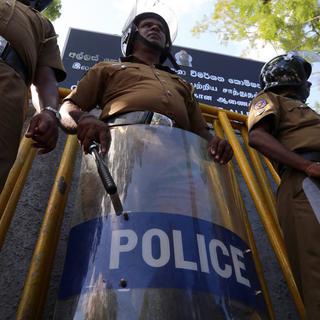 La police du Sri Lanka. [Keystone - M. A. Pushpa Kumara]