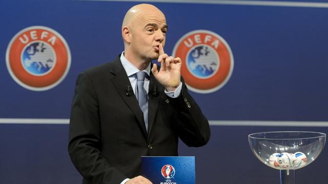 Gianni Infantino, secrétaire général de l'UEFA, fera-t-il de l'ombre à son patron Michel Platini? [Jean-Christophe Bott]