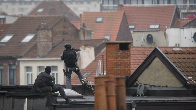 Des forces spéciales belges dans le quartier de Molenbeek, lundi 16 novembre 2015.