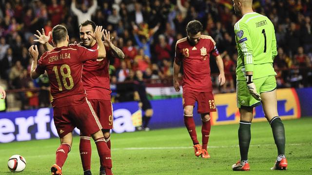 Comme attendu, la Roja défendra son trophée en France. [Keystone - Alvaro Barrientos]