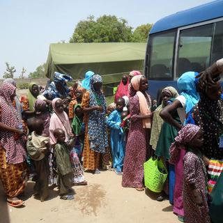 L'armée nigériane aurait délivré des centaines de femmes et d'enfants, comme ici en mai 2015.