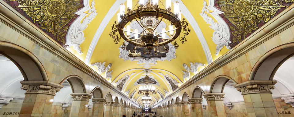 Métro de Moscou, station Komsomolskaya. [Fotolia - scaglier]