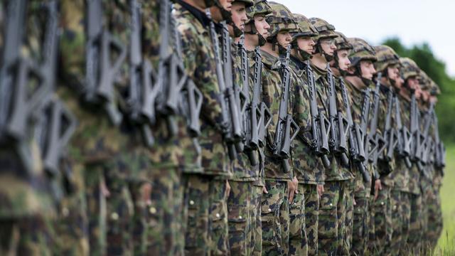 Les futurs soldats doivent passer un test avant le début de l'école de recrues. [Christian Beutler]