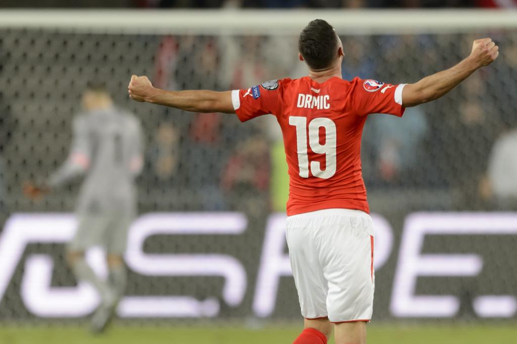 Josip Drmic a inscrit ses 6e et 7e buts sous le maillot suisse. [Keystone - Laurent Gillieron]