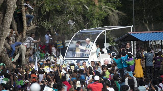 Le Pape François a été accueilli au Sri Lanka par quelque 500'000 fidèles. [EPA - Alessandra Tarantino]