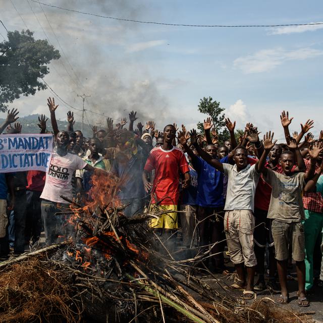 Les manifestants s'opposent à la candidature à un troisième mandat présidentiel de Pierre Nkurunziza. [Jennifer Huxta]