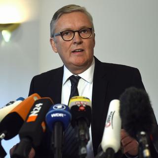 Le porte-parole de Germanwings Thomas Winkelmann, ce mardi après-midi à Cologne. [AFP - Patrik Stollarz]