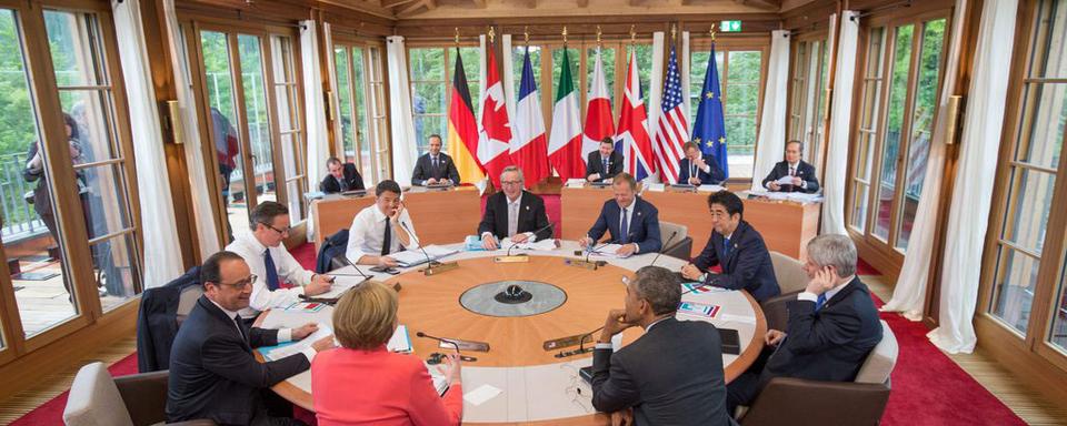 Les chefs d'Etat ou de gouvernement du G7 en réunion lundi au château d'Elmau. [AFP - Michael Kappeler/pool]