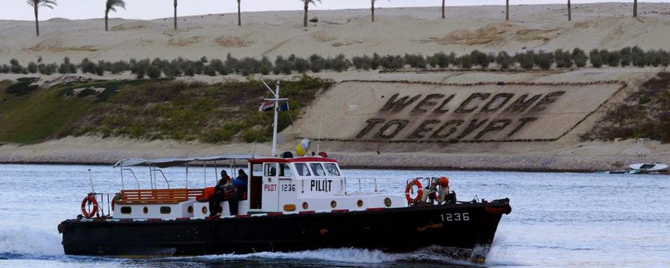 Bienvenue en Egypte et à Ismaïlia où est inauguré en grandes pompes ce jeudi 6 août 2015 le nouveau canal de Suez. [Keystone - Mike Nelson]