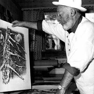 Alois Carigiet dans son atelier, 31 août 1972. [nationalmuseum.ch - Jules Geiger]