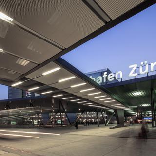 L'aéroport de Zurich. [Keystone - Gaëtan Bally]