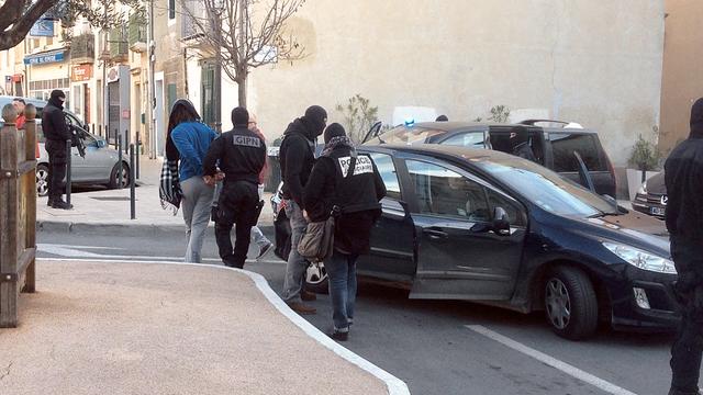 L'opération dans le centre de Lunel a été menée par le Raid et le GIPN. [CAROLINE ROSSIGNOL]