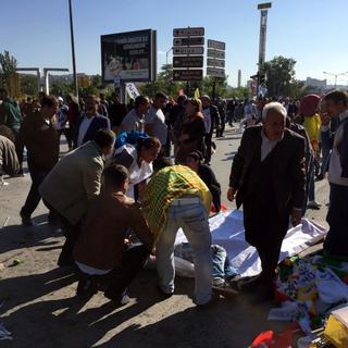 L'explosion à un carrefour près de la gare principale d'Ankara a fait de nombreuses victimes. [Anadolu Agency - Muammer Tan]