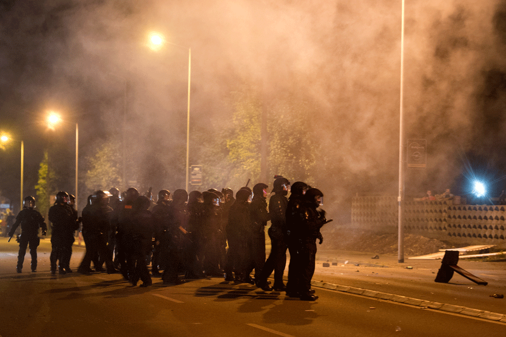 L'arrivée de migrants a donné lieu à de vives protestations à Heidenau près de Dresde. [AFP - Arno Burgi]