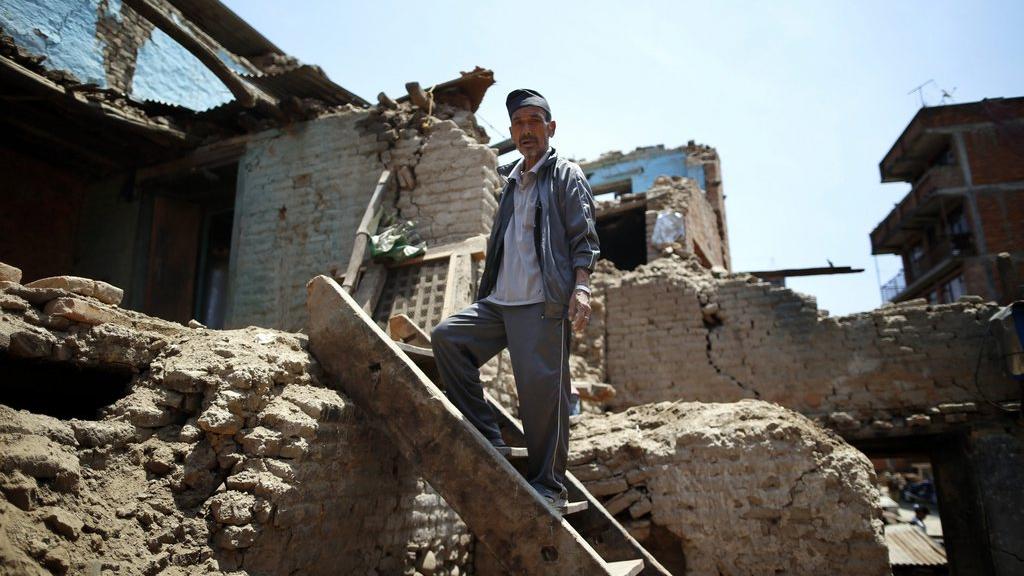 Le Népal a été frappé par deux gros séismes et de nombreuses répliques. [Keystone - EPA/Mast Irham]