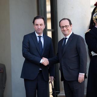François Hollande reçoit Khaled Khoja à l'Elysée. [AFP - Citizenside / Nicolas Kovarik]