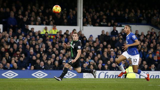 Xherdan Shaqiri a réalisé un magnifique lob sur son deuxième but. [Peter Byrne]