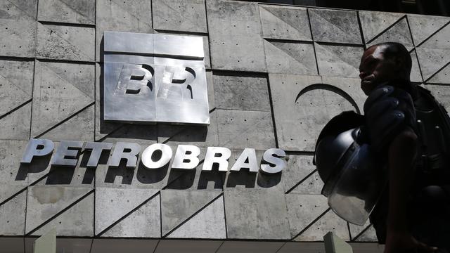 Le géant pétrolier public Petrobras est pris dans une affaire de corruption. [Reuters - Sergio Moraes]