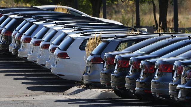 Selon Volkswagen, onze millions de voitures sont concernées aux Etats-Unis. [AP Photo/Keystone - Brennan Linsley]