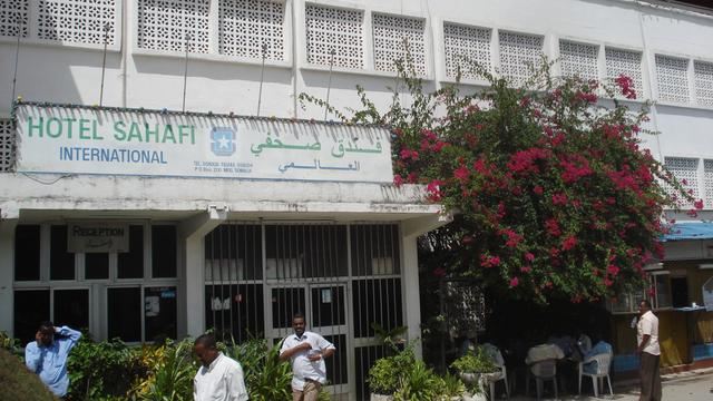 L'hôtel Sahafi à Mogadiscio est fréquenté par des hommes d'affaires et des fonctionnaires.