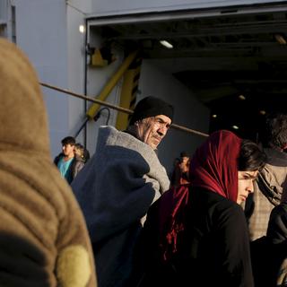 Des réfugiés arrivant au port de Piraeus, près d'Athènes (image prétexte). [Reuters - Alkis Konstantinidis]