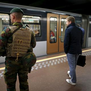 Une partie du métro de Bruxelles a été remise en service mercredi matin, sous haute surveillance. [Reuters - Benoit Tessier]