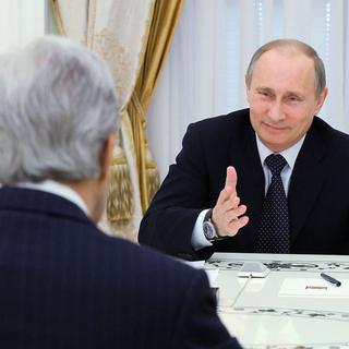 John Kerry avait été reçu par Vladimir Poutine au Kremlin en mai 2013. [Presidential Press Service/RIA-Novosti/AP - Mikhail Klimentyev]