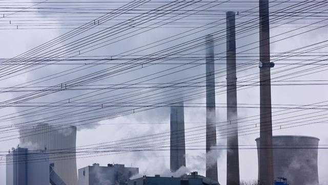 En France, certaines banques ont notamment décidé de ne plus financer de centrales électriques au charbon. [AFP - Oanh - Image Source]