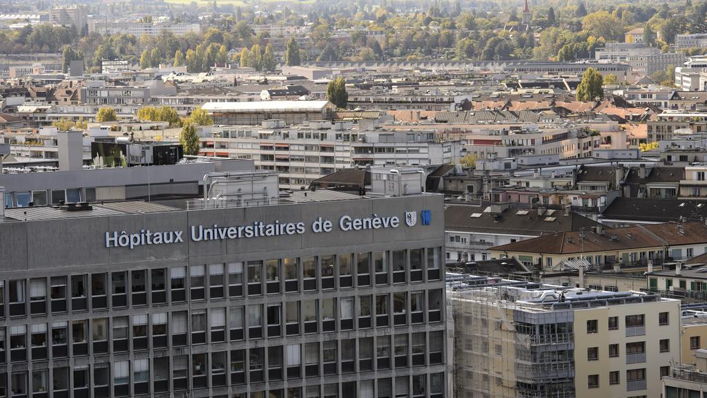 L'un des bâtiments des Hôpitaux universitaires de Genève (HUG). [Keystone - Martial Trezzini]
