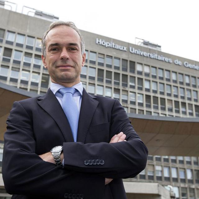 Bertrand Levrat, directeur général des Hôpitaux universitaires de Geneve(HUG), le 18 octobre 2013. [Keystone - Salvatore Di Nolfi]