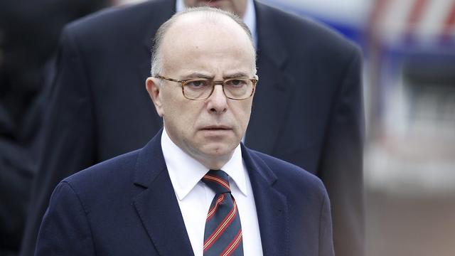 Il était nécessaire de rétablir l'ordre à Ajaccio avant la visite de Bernard Cazeneuve, a estimé le Premier ministre Manuel Valls. [EPA/KEYSTONE - ETIENNE LAURENT]