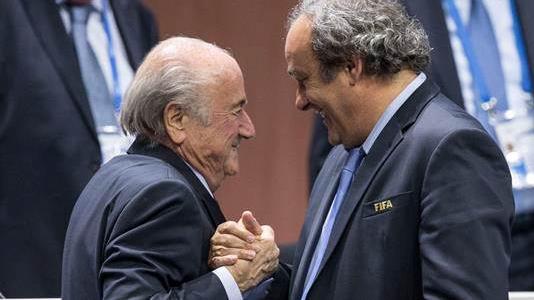 A les entendre, Blatter et Platini n'ont rien fait d'illégal. [key]