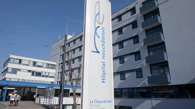 L'Hôpital neuchâtelois se prépare à six prochains mois pour le moins difficiles. [Keystone - Sandro Campardo]