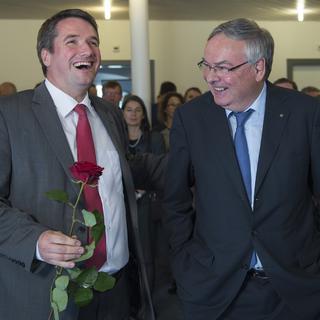 Christian Levrat, conseiller aux Etats socialiste fribourgeois et président du PSS et Jean-François Rime, conseiller national UDC fribourgeois et président de l’USAM. [Keystone - Lukas Lehmann]