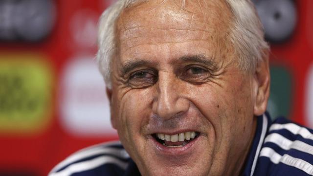 Bernard Challandes avait quitté son poste de sélectionneur de l'Arménie lors de la campagne de qualifications pour l'Euro 2016. [Keystone - Goulao]