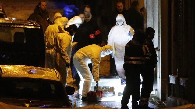 Une grosse opération antiterroriste s'est déroulée dans une dizaine de localités de Belgique y compris à Verviers où les policiers ont été accueillis par des tirs. [AP/Keystone - Frank Augstein]
