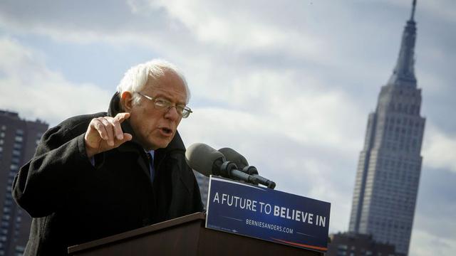 Né dans le quartier de Brooklyn, Bernie Sanders multiplie les meetings à New York. [Insixder Images/EPA/Keystone - Gary He]