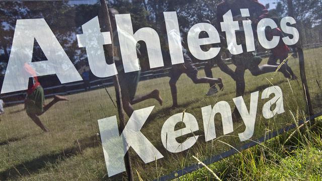 De forts soupçons pèsent sur les athlètes kenyans. [AP/Keystone - Ben Curtis]