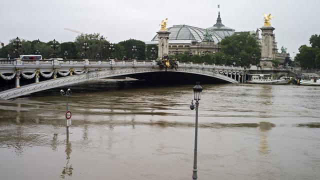 Un pic de la Seine attendu à Paris, le 3 juin 2016. [EPA / Keystone - Yoan Valat]