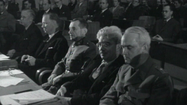Cérémonie de signature des Conventions de Genève en 1949. [RTS]