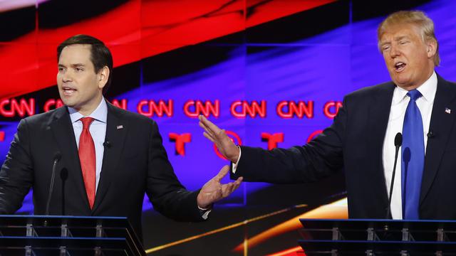 Marco Rubio (à gauche) et Donald Trump, lors du débat de jeudi soir. [Mike Stone]