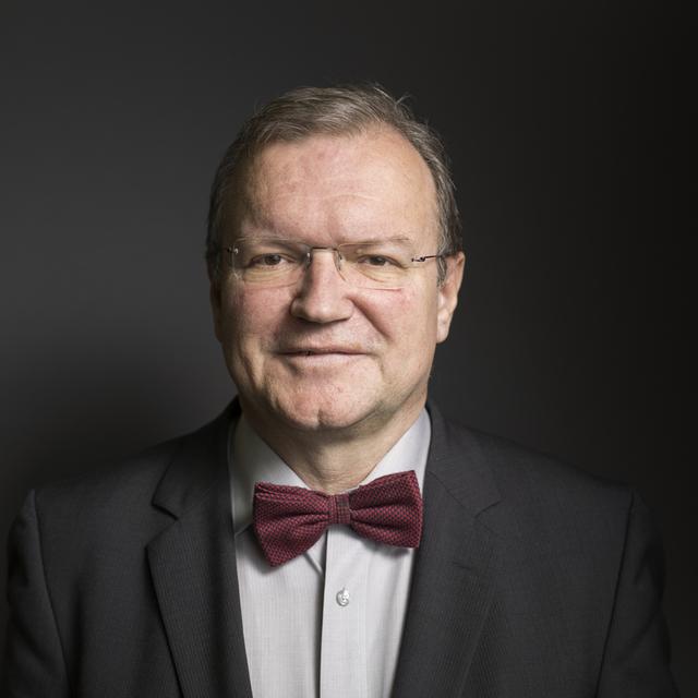 Claude Longchamp, directeur de l'institut GFS.Bern. [Keystone - Gaëtan Bally]