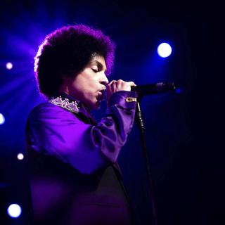 21 avril - Prince, 57 ans. Le chanteur américain, musicien de génie et bête de scène, a marqué des générations de fans avec des tubes comme "Purple Rain" ou "Kiss". [Montreux Jazz Festival/2013 FFJM/Keystone - Marc Ducrest]