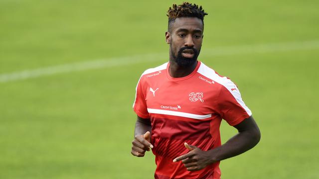 Djourou blessé, la poisse pour la Nati. [Walter Bieri]