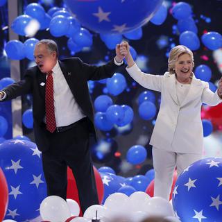 Hillary Clinton et son colistier Tim Kaine. [Keystone - Justin Lane - EPA]