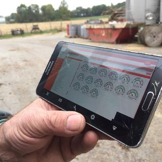 Les smartphones sont-ils en train de révolutionner le métier d'agriculteur? [Cédric Guigon]