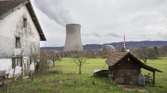 La tour de refroidissement de la centrale de Gösgen, dans le canton de Soleure. [Peter Klaunzer]